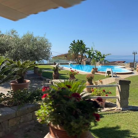 B&B Villa Bency Capo dʼOrlando Kültér fotó