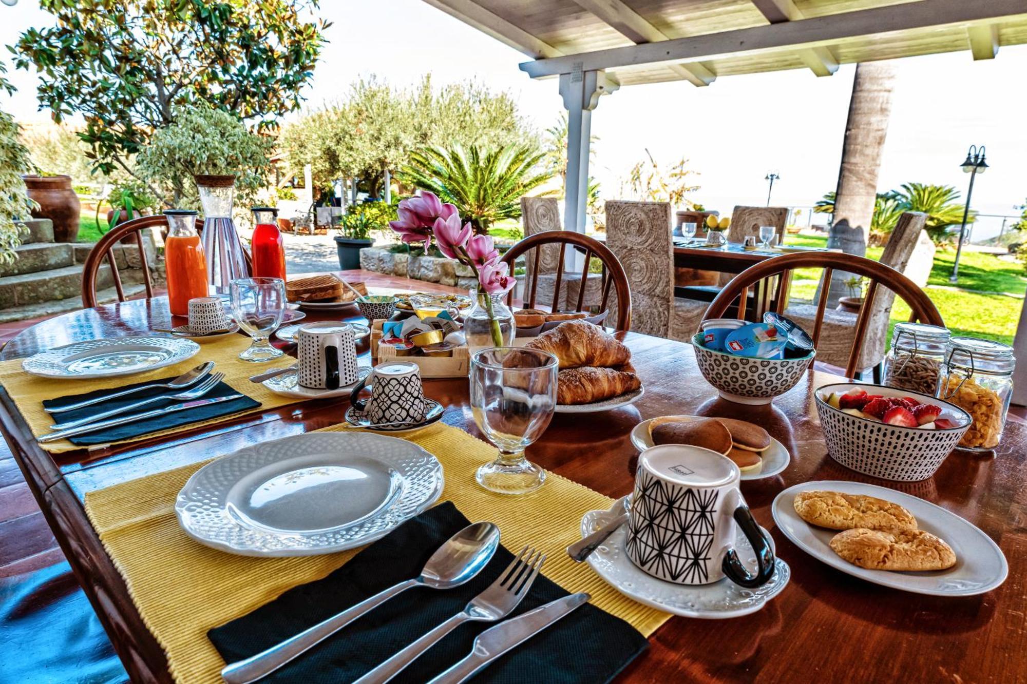 B&B Villa Bency Capo dʼOrlando Kültér fotó