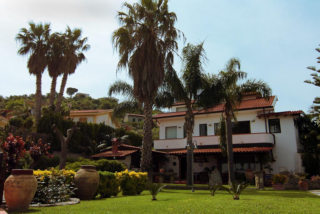 B&B Villa Bency Capo dʼOrlando Kültér fotó