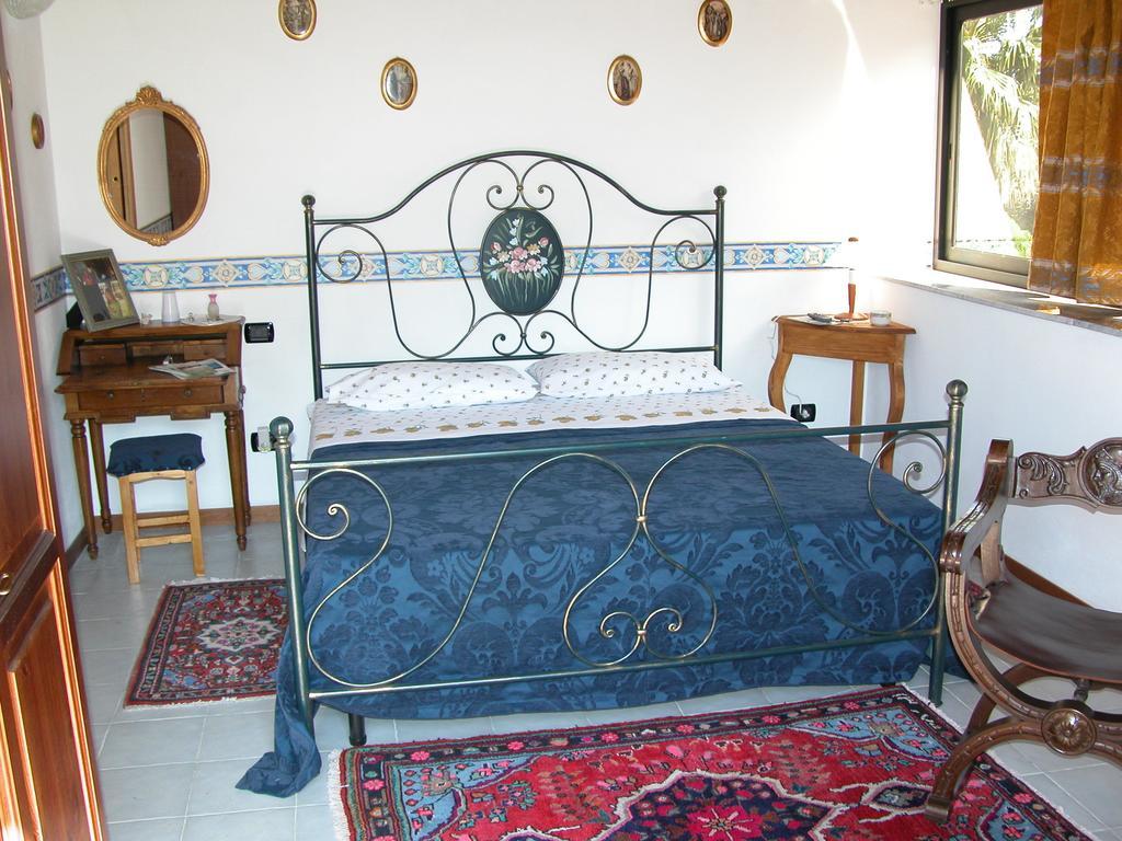 B&B Villa Bency Capo dʼOrlando Kültér fotó