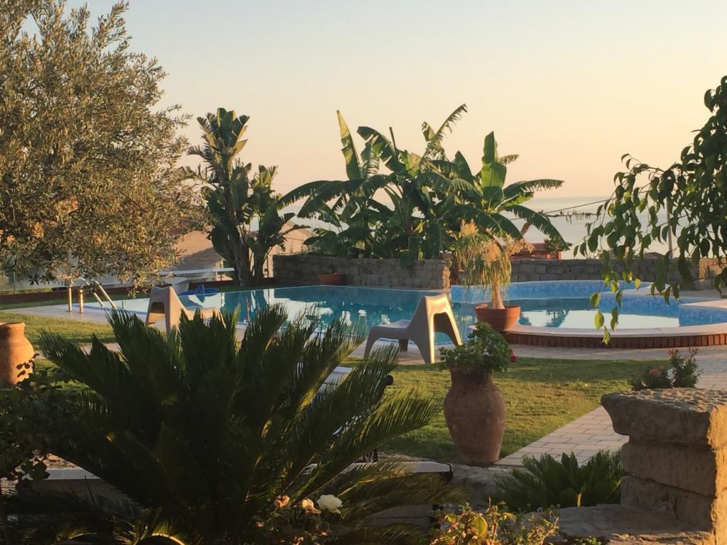 B&B Villa Bency Capo dʼOrlando Kültér fotó