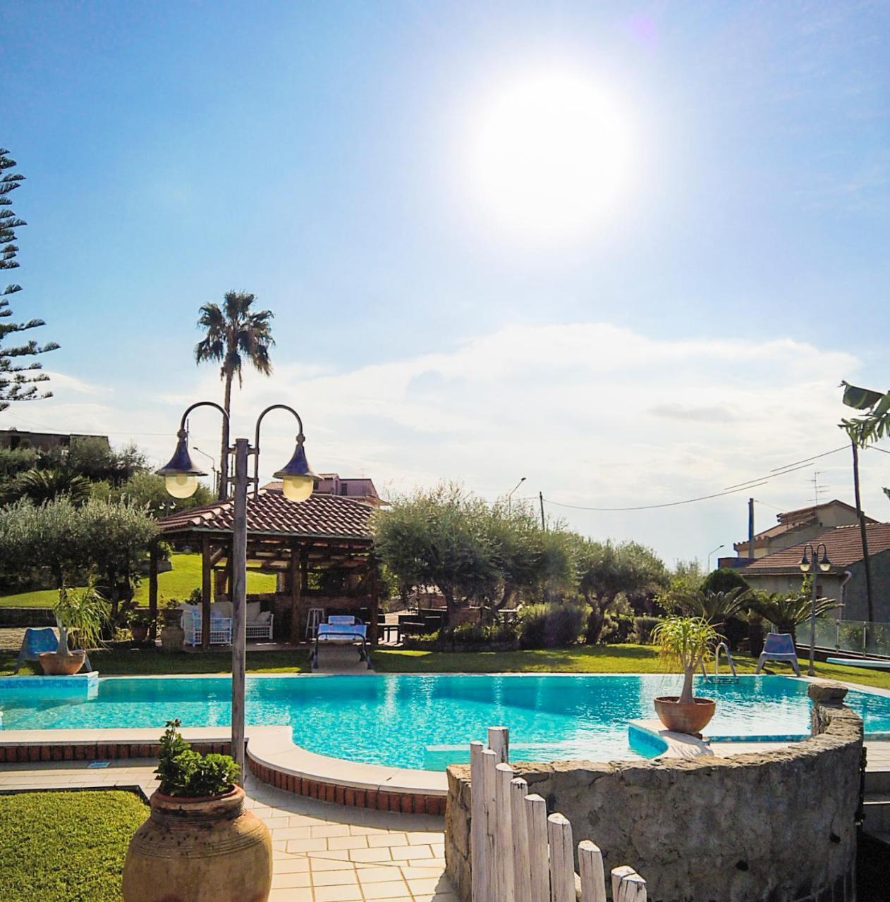 B&B Villa Bency Capo dʼOrlando Kültér fotó