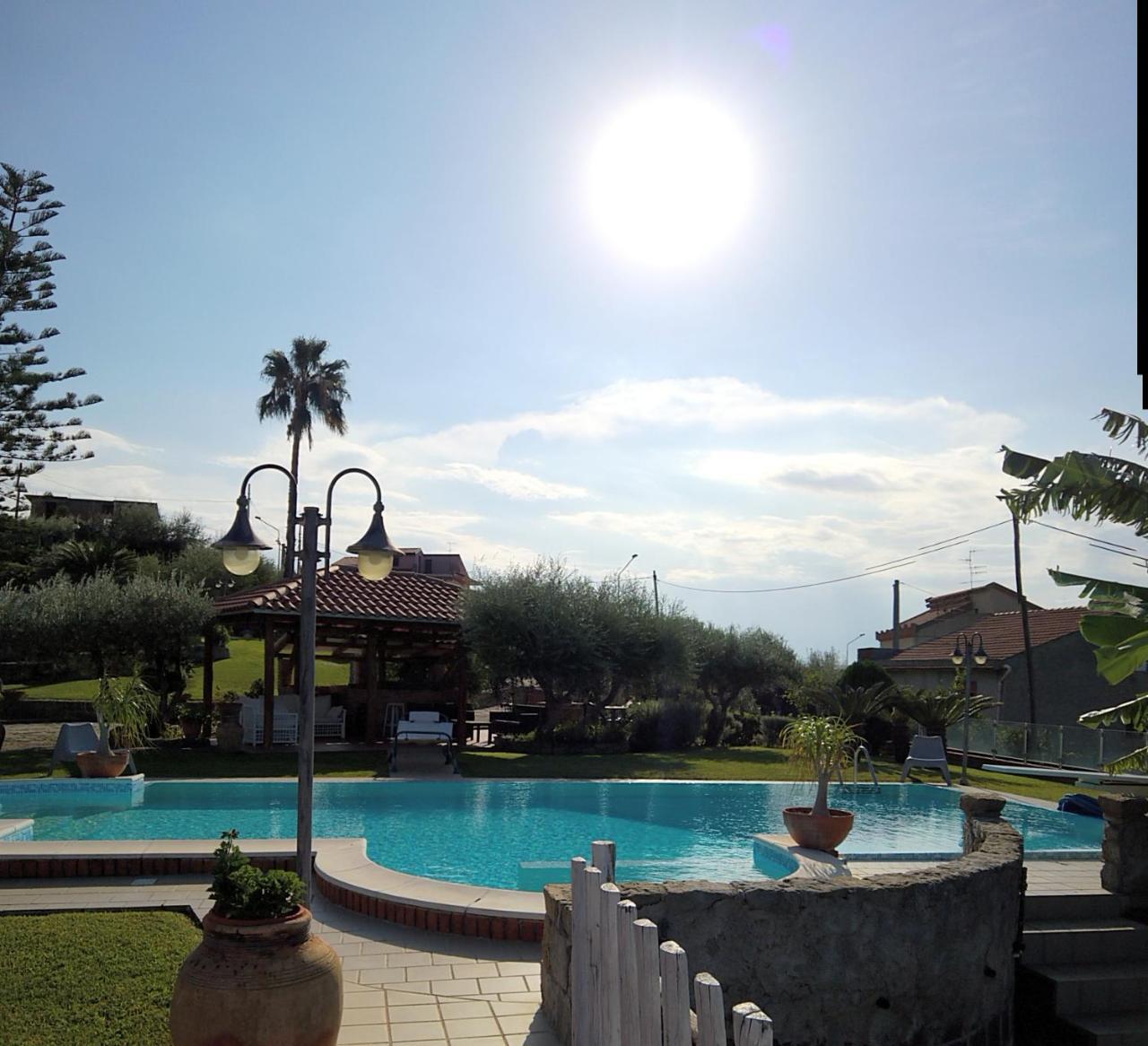 B&B Villa Bency Capo dʼOrlando Kültér fotó